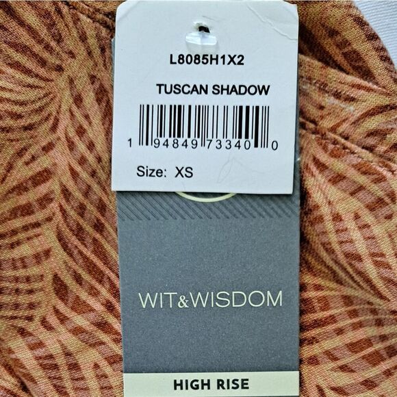 Women's Smocked Waist Shorts Tuscan Shadow XSmall - Picture 4 of 6